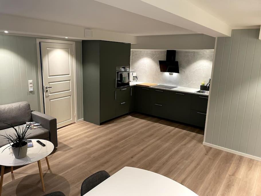 Lofoten - New Apartment, Close To Airport. Leknes Extérieur photo