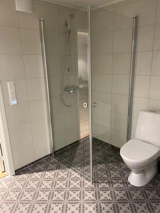 Lofoten - New Apartment, Close To Airport. Leknes Extérieur photo